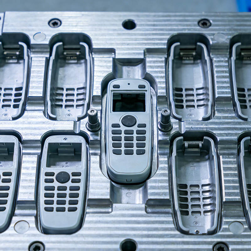 작은 캐비티 원격 제어 하우징용 정밀 사출 금형